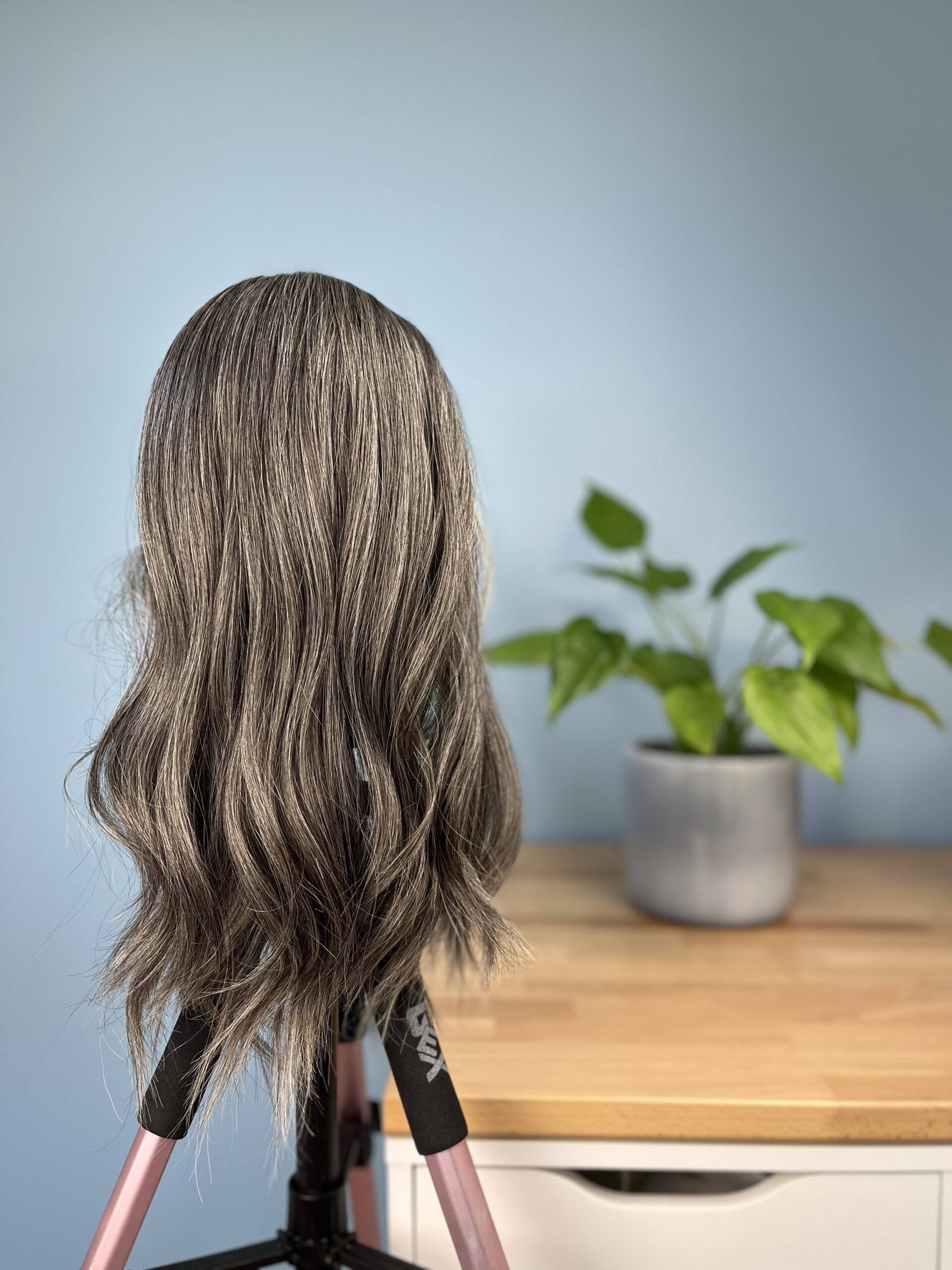 Volumateur capillaire Andie cheveux gris